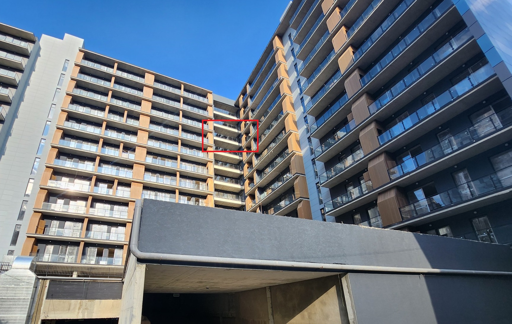 Property location and surrounding area view